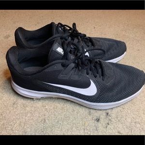 Men’s Nike running shoes 8.5